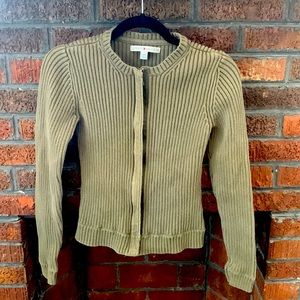 90’s Tommy Hilfiger zip up sweater. Olive green size small.